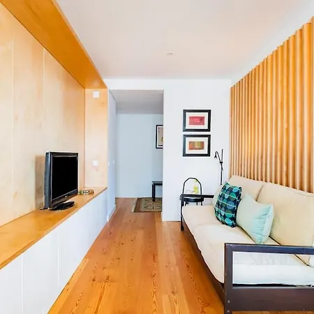 Apartment Oeiras Spacious And Coastal Flat