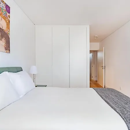 Apartment Oeiras Spacious And Coastal Flat